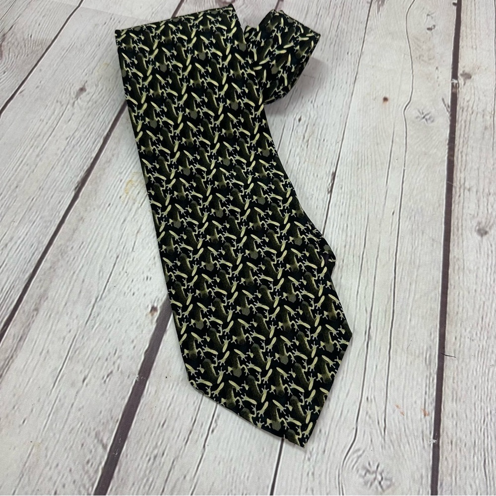 golden mantella the nature conservancy preservation collection silk Tie frogs